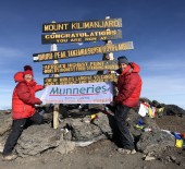 Julie & Peter Summit Mount Kilimanjaro 25/09/18